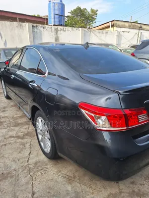 Lexus ES 350 2011 Blue