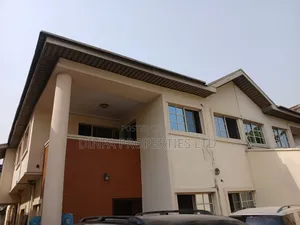 5bdrm Duplex in Lekki Phase 1 for rent