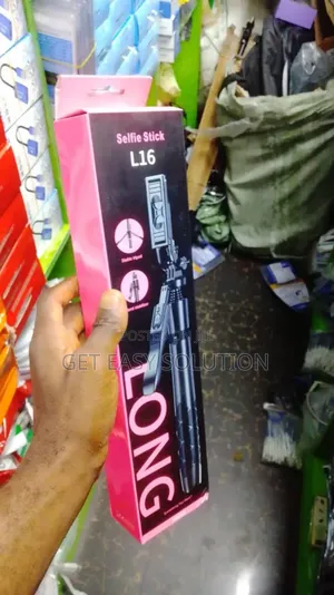 L16 Selfie Stick