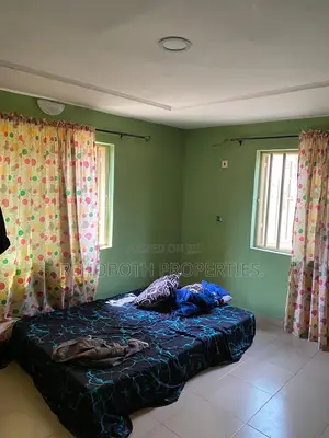 3bdrm Apartment in Bendel Filling, Akala Express for rent