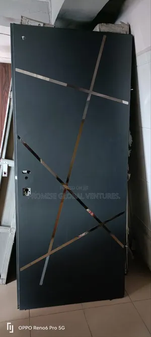 Deco Isrealie Door