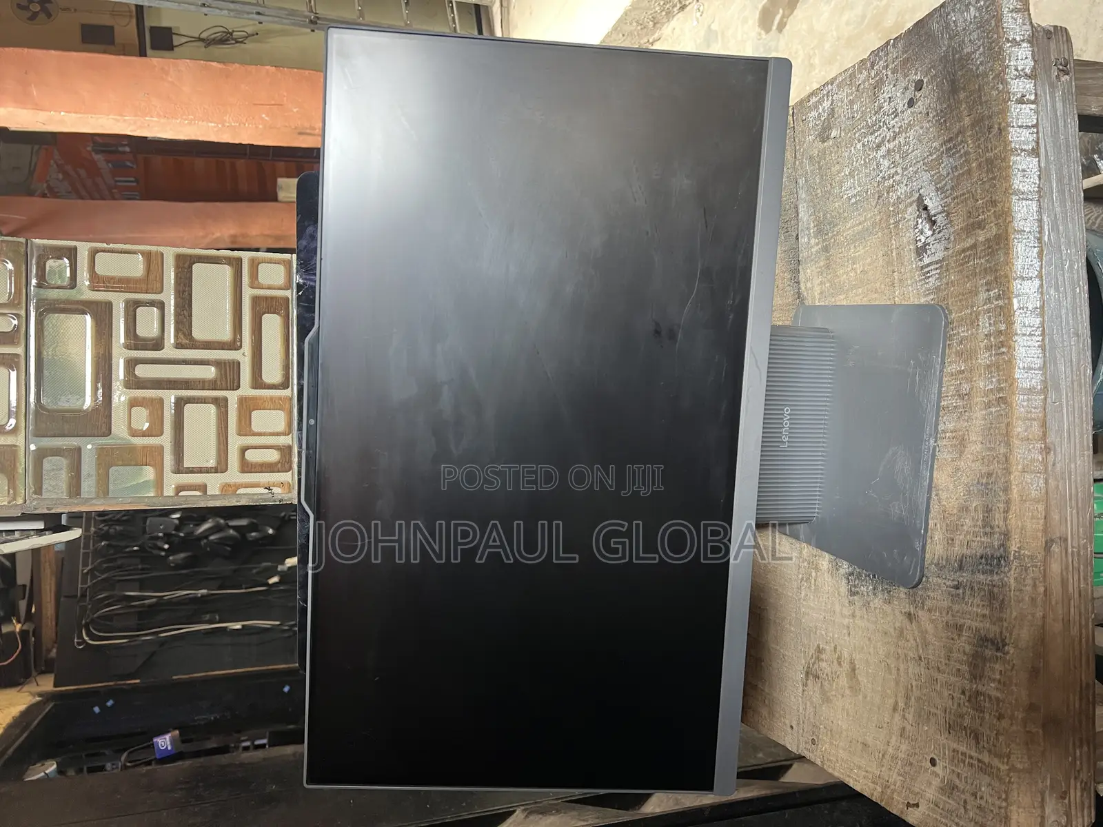 Desktop Computer Lenovo 8GB Intel Core i5 SSD 512GB