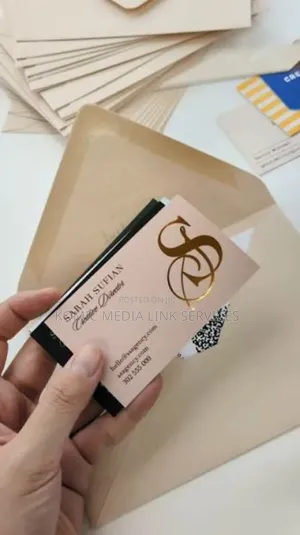 Custom Bussiness Card
