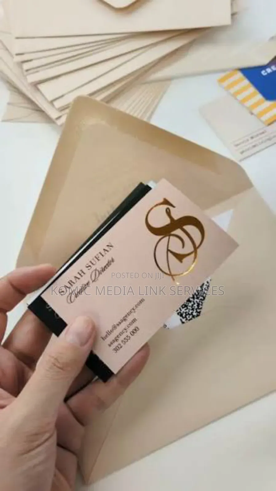 Custom Bussiness Card