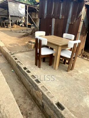 4 Seater Dining Set