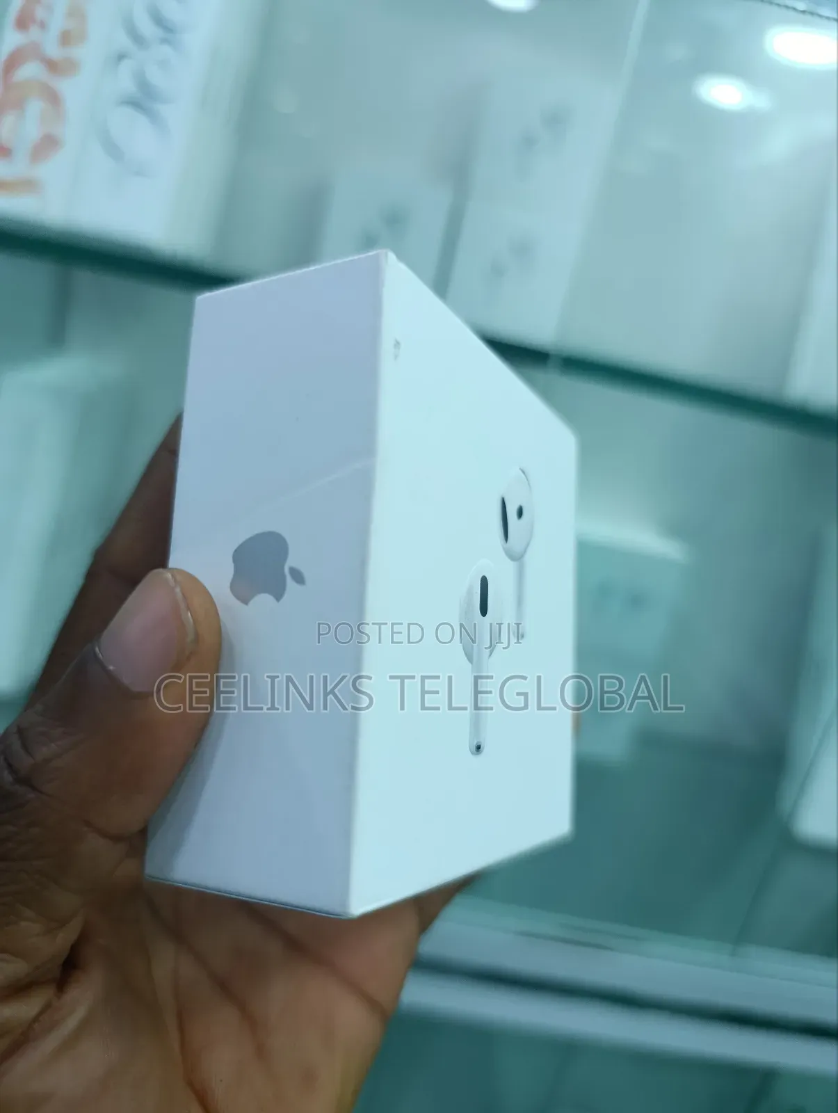 New Apple Airpod 4 With Active Noise Cancellation