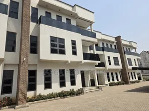 5bdrm Duplex in Asokoro Main for sale