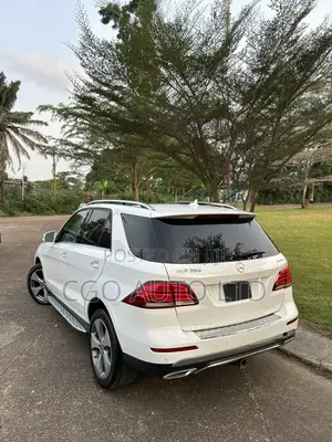 Mercedes-Benz GLE-Class GLE 350 2017 White