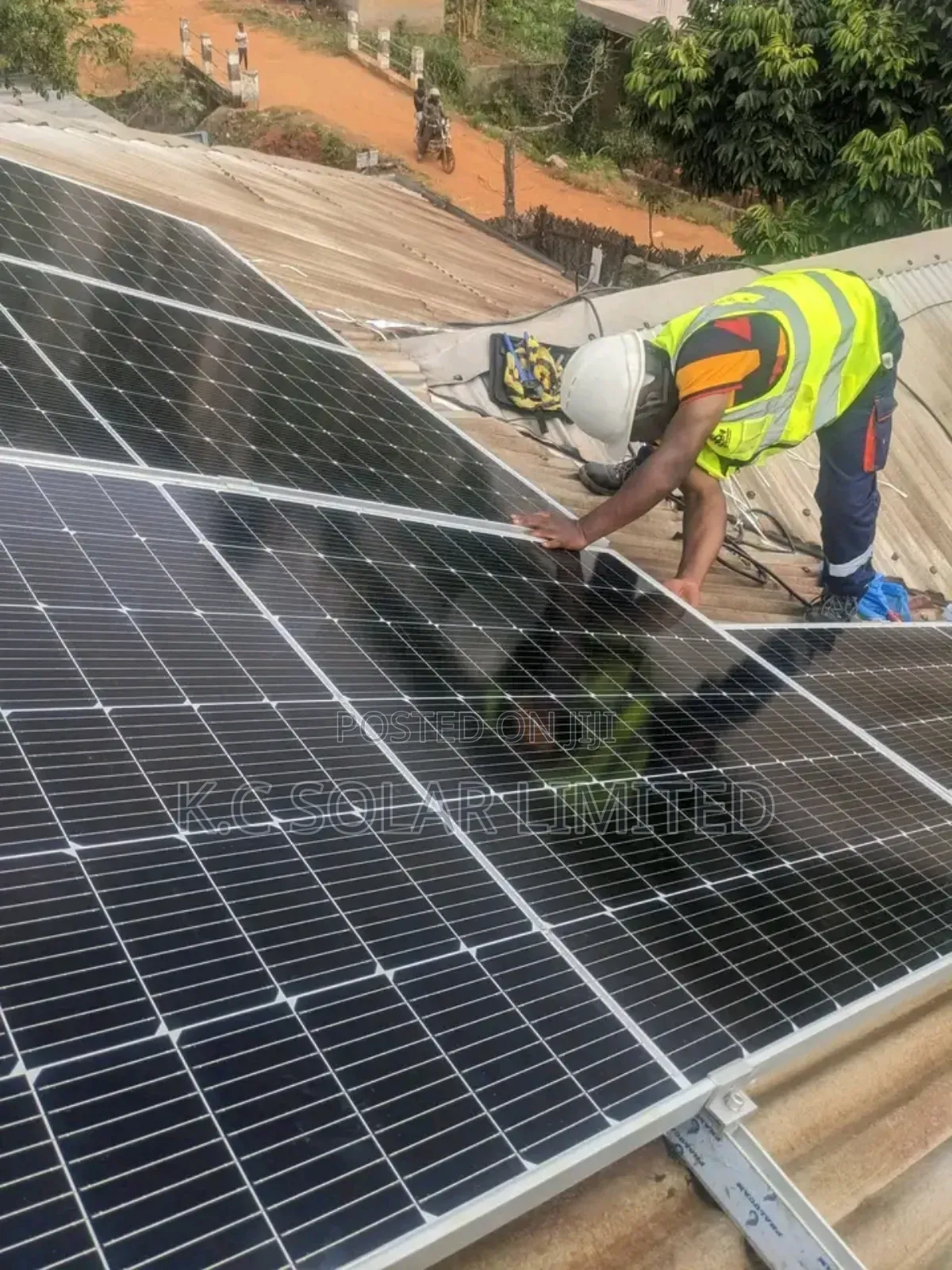 550w Half -Cut Jinko Solar Panels