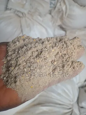 Dusty Broken Maize