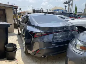 Lexus IS 300 AWD 2024 Gray