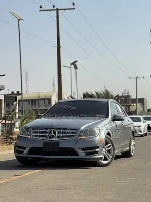 Mercedes-Benz C300 2013 Gray