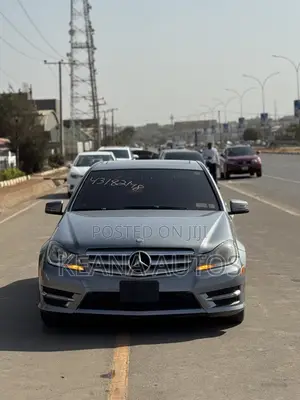 Mercedes-Benz C300 2013 Gray