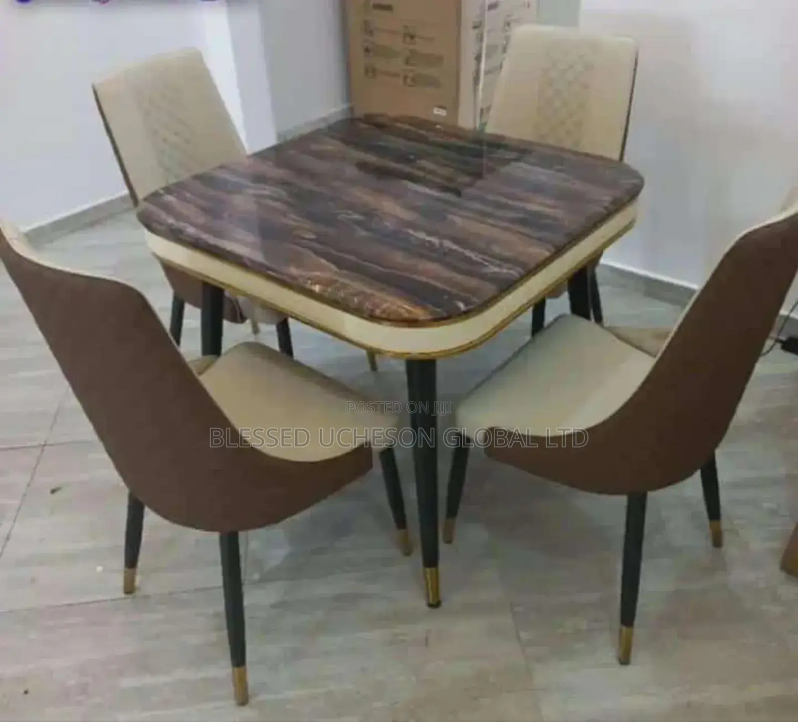 4 in One Dining Set With Pinned Legs