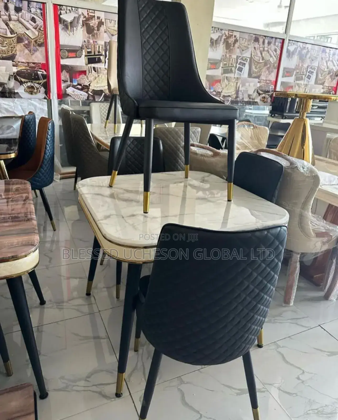 4 in One Dining Set With Pinned Legs