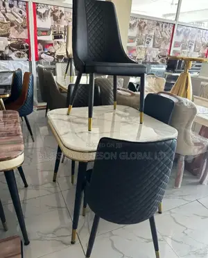 4 in One Dining Set With Pinned Legs