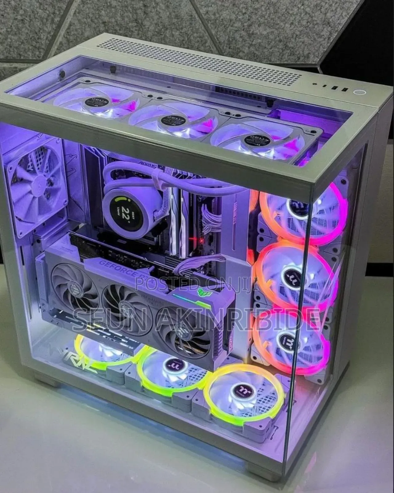 We Build Custom Desktop PCS