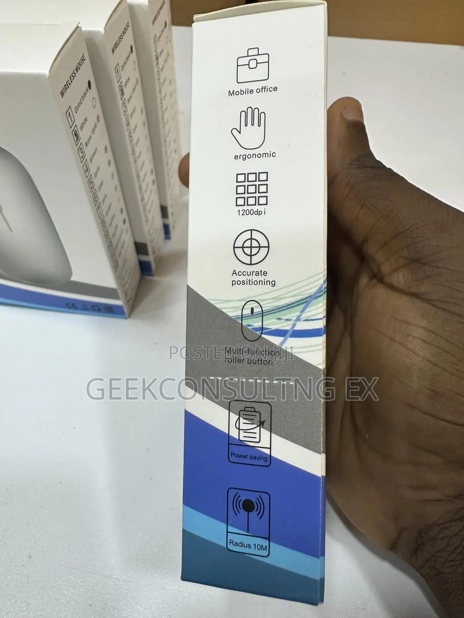 Rechargeable Wireless Bluetooth Mouse
