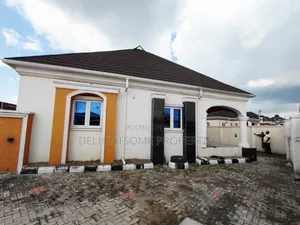 3bdrm Bungalow in Temidire, Ologuneru for sale