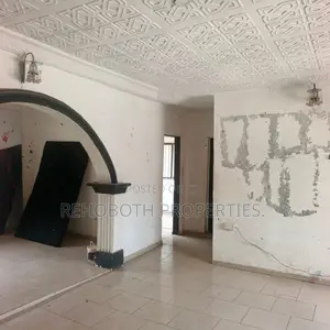 5bdrm Bungalow in Aare Opp Rehoboth, Oluyole for rent