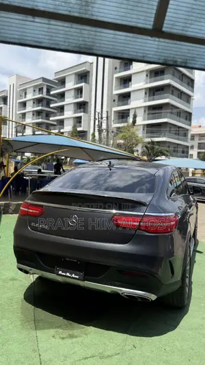 Mercedes-Benz GLE-Class 2016 Gray