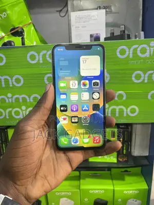 Apple iPhone X 64 GB White