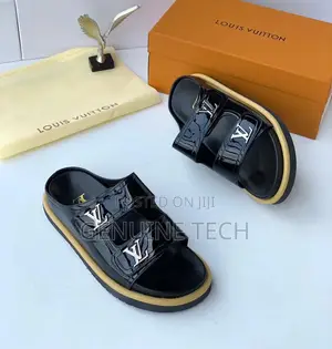 Louis Vuitton Slippers