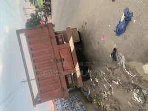 Trailer Bucket