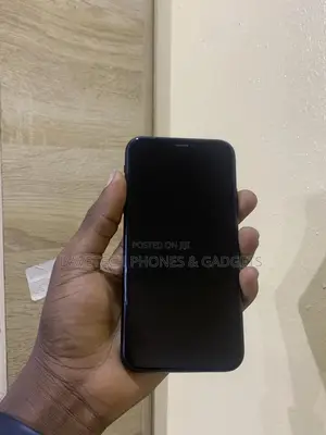 Apple iPhone XR 64 GB Black