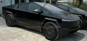 New Tesla Cybertruck Cyberbeast AWD 2025 Black