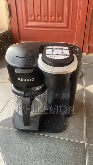 Keurig Coffee Maker (Drip + K-Cup) – Working Perfectly