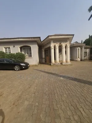 6bdrm Bungalow in Maitama for rent