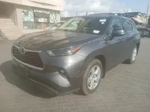 Toyota Highlander 2022 Gray