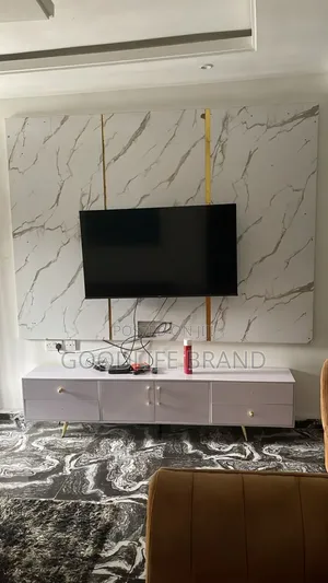 Hisense 55 Inches