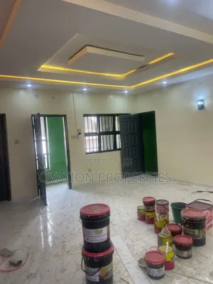 3bdrm Block of Flats in Magodo Phase1 for rent