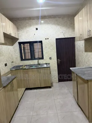 4bdrm Townhouse / Terrace in Guzape District for rent