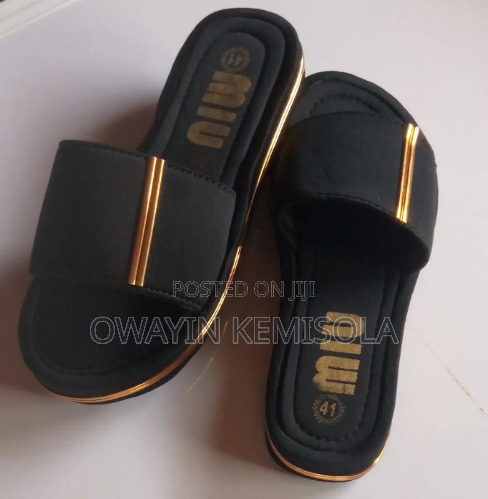 Flat Slippers