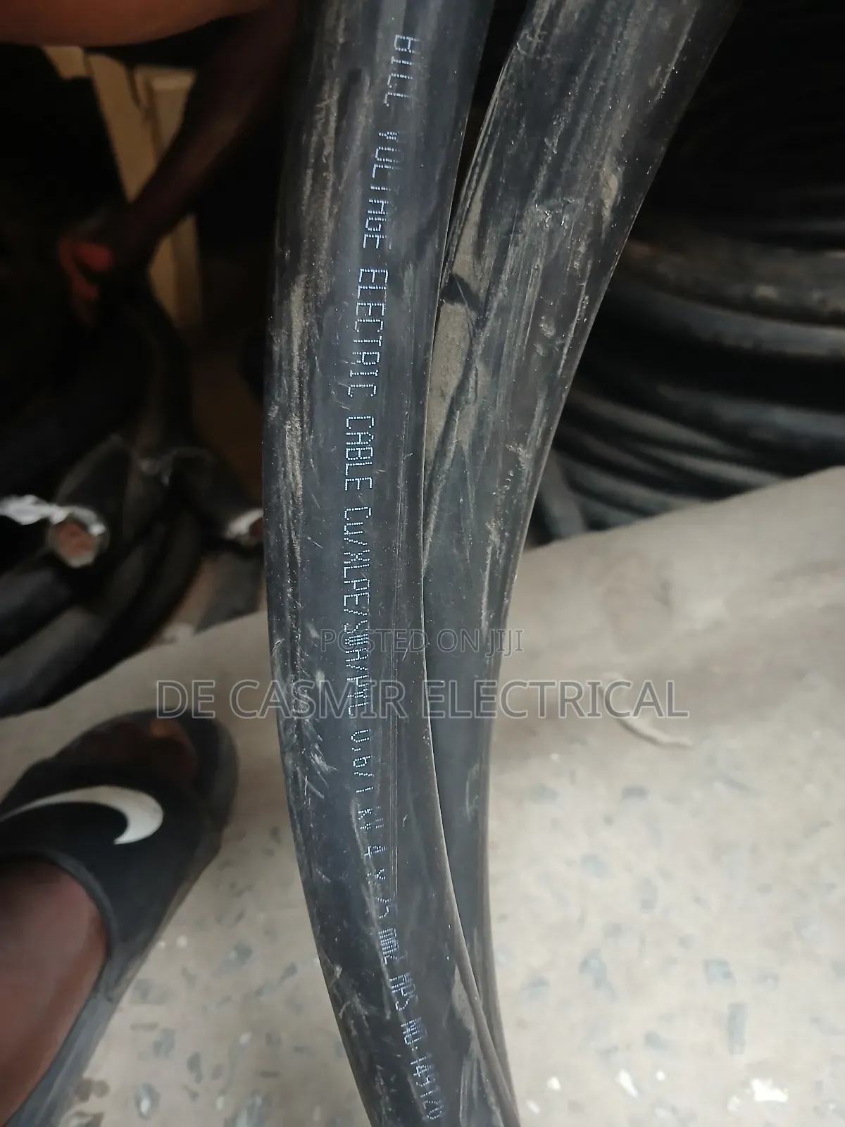 4x25mm2 Armoured Cable