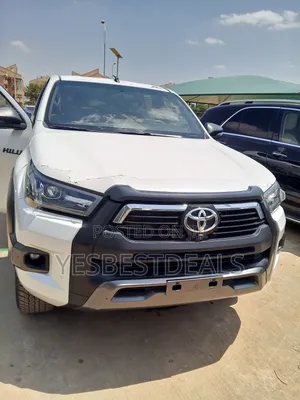 New Toyota Hilux 2025 White