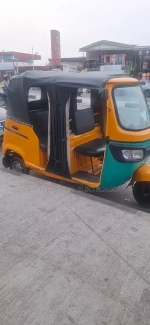 TVS 2022 Yellow