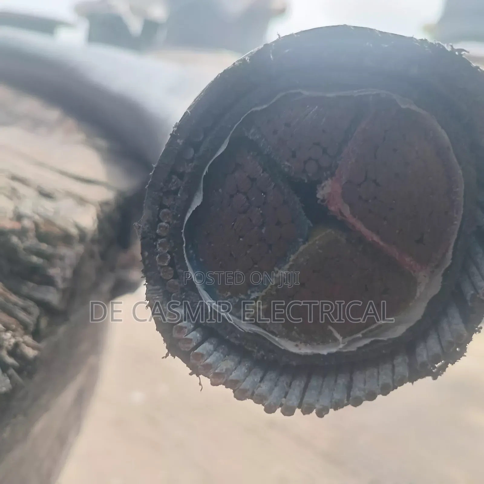 4x240mm2 Armoured Cable