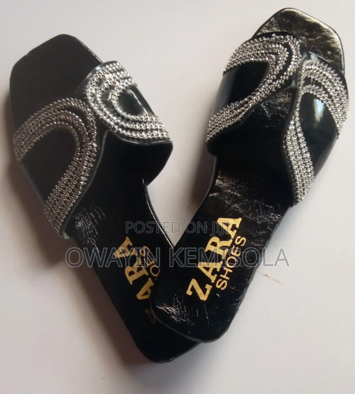 Flat Slippers