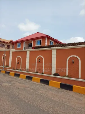 3bdrm Apartment in Stargate, Oluyole Estate for rent