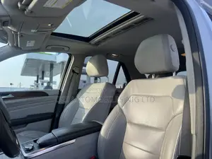 Mercedes-Benz M Class 2013 Gray