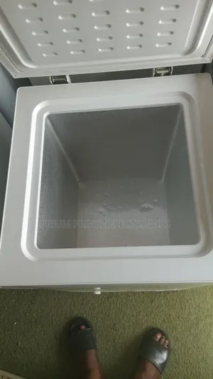 Essential 60l Freezer