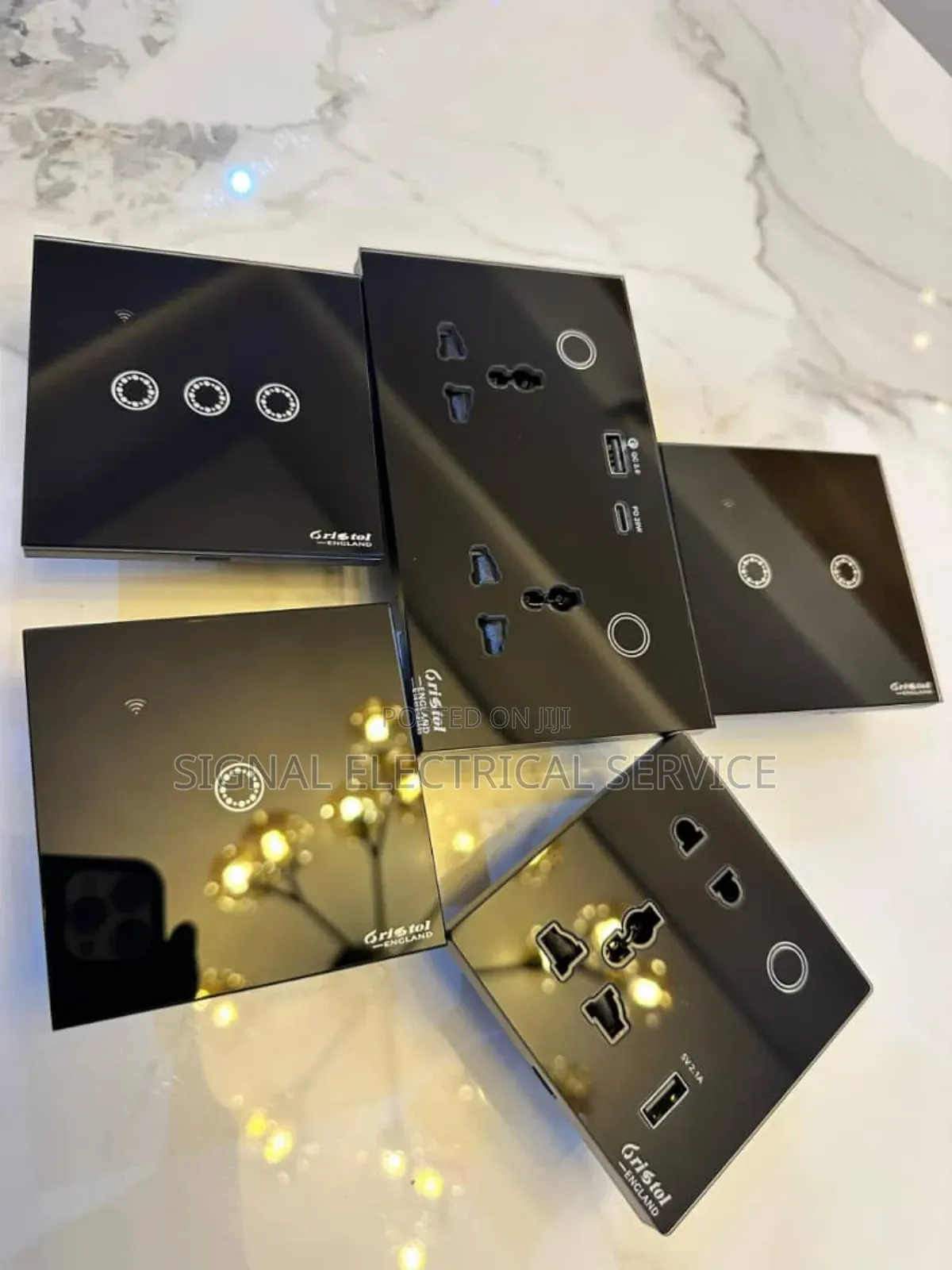 Socket and Switch
