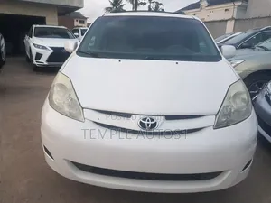Toyota Sienna XLE Limited 2008 White