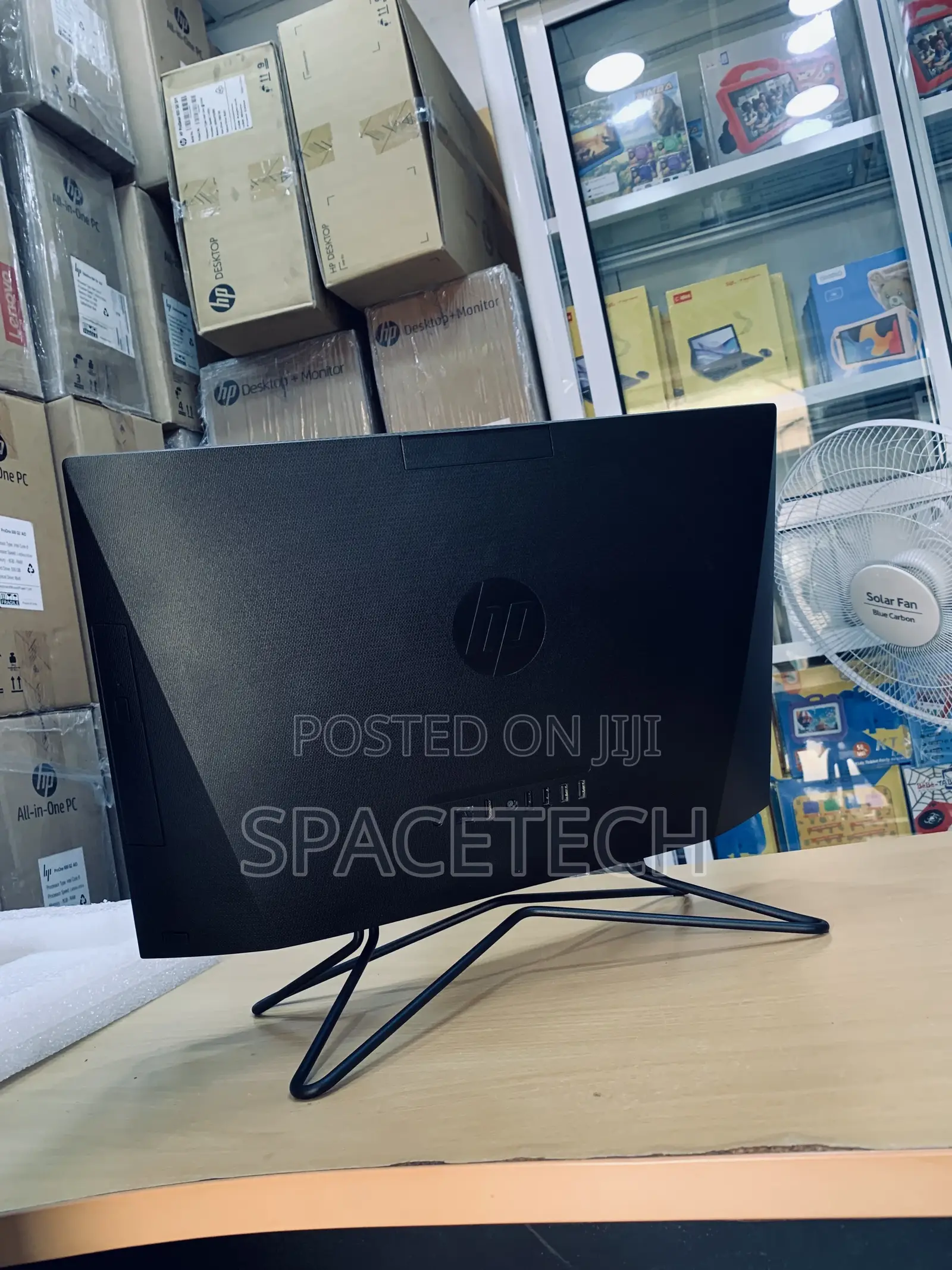 New Desktop Computer HP AiO 22 8GB Intel Core i5 SSD 256GB
