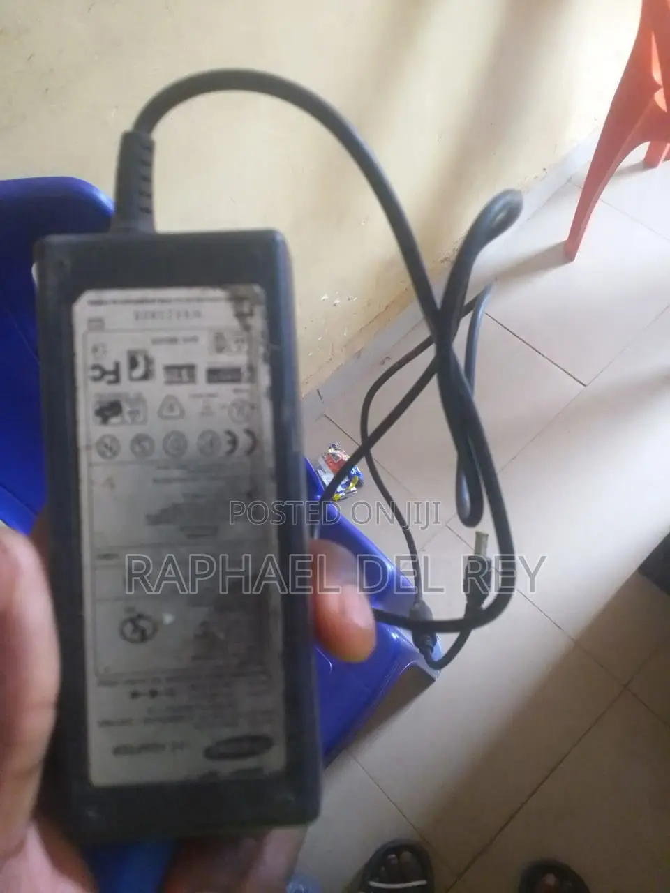 Laptop Charger (Samsung)