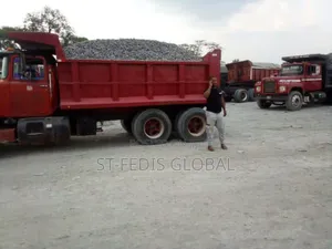 Stone Base Chippings for Bulk and Retail Delivery